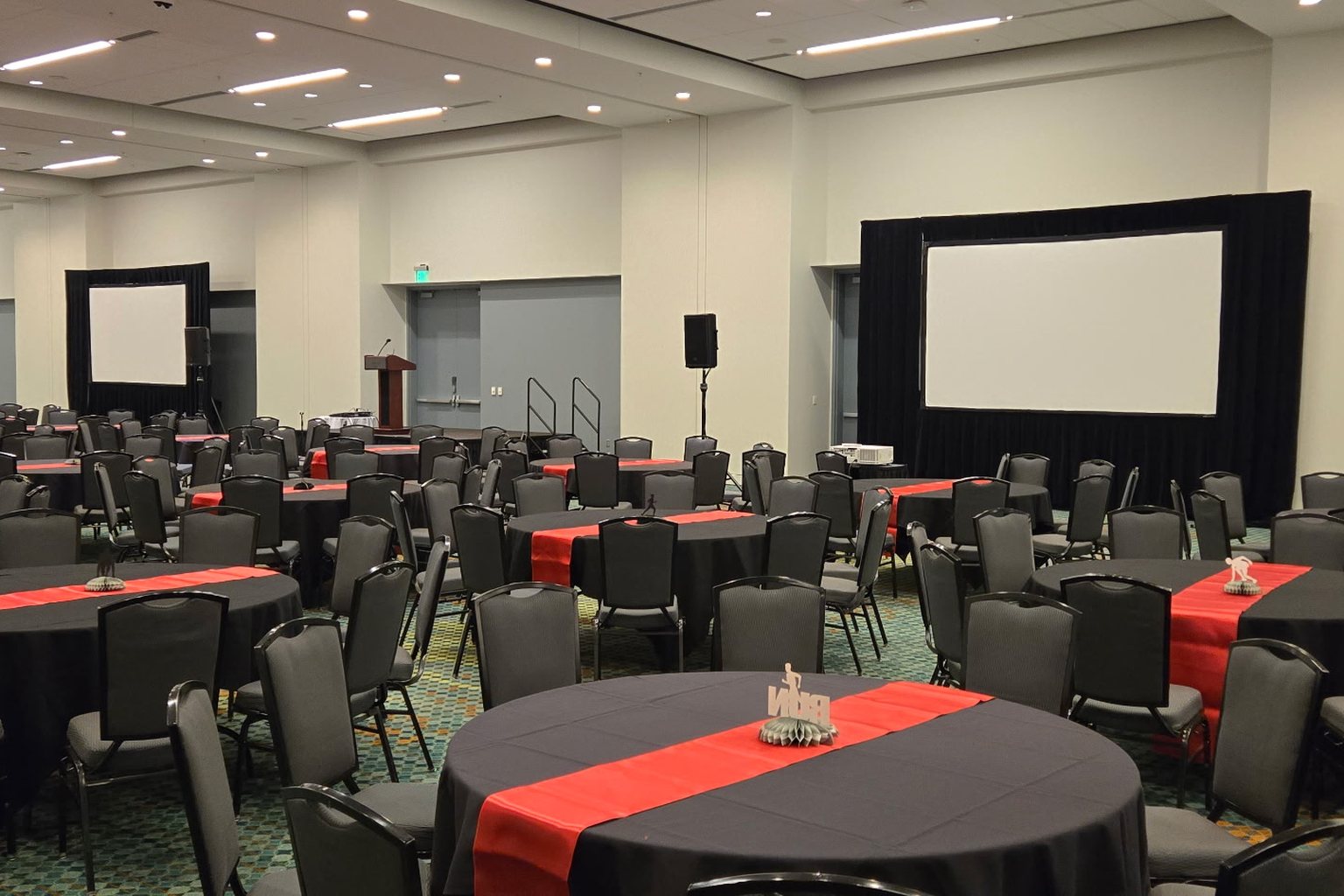 Government convention general session with projection screens at Music City Center, Nashville, AV by Nashville Visual