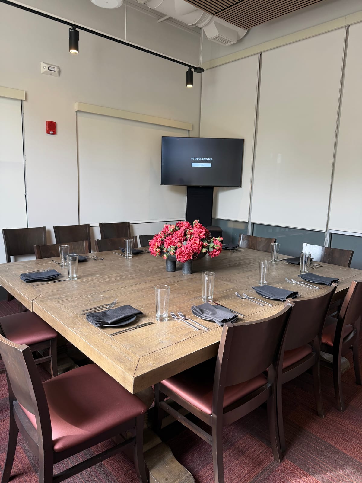Private dinner at Etch Franklin, Franklin, TN, with AV by Nashville Visual
